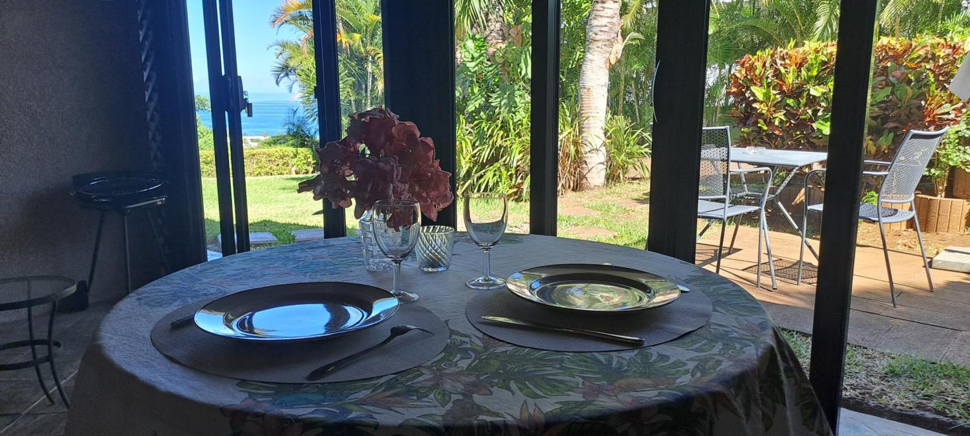 Flamboyant Ocean View - Ex Hillside Haven Apartment Tamarin Exterior photo