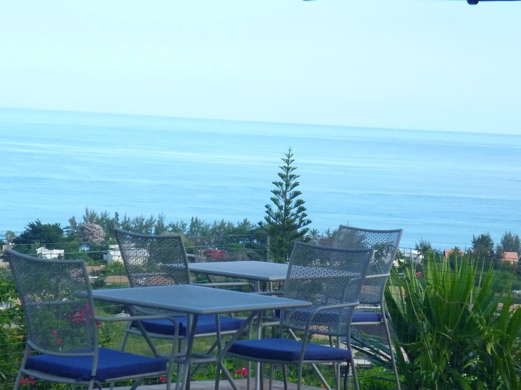 Flamboyant Ocean View - Ex Hillside Haven Apartment Tamarin Exterior photo