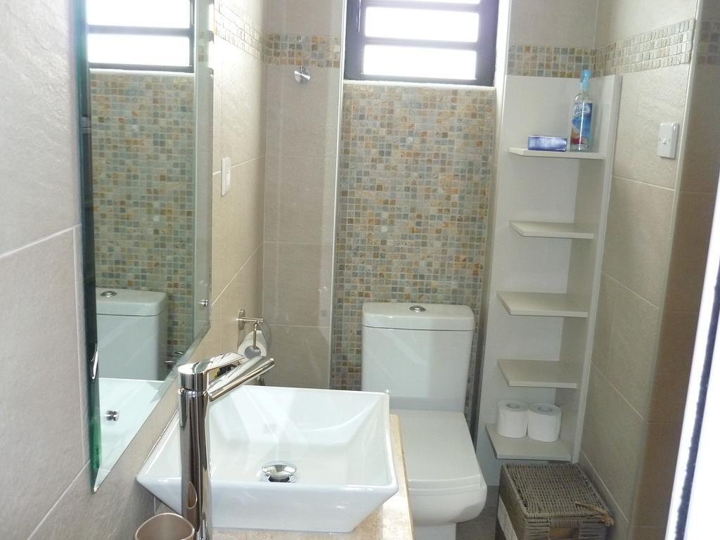 Flamboyant Ocean View - Ex Hillside Haven Apartment Tamarin Exterior photo